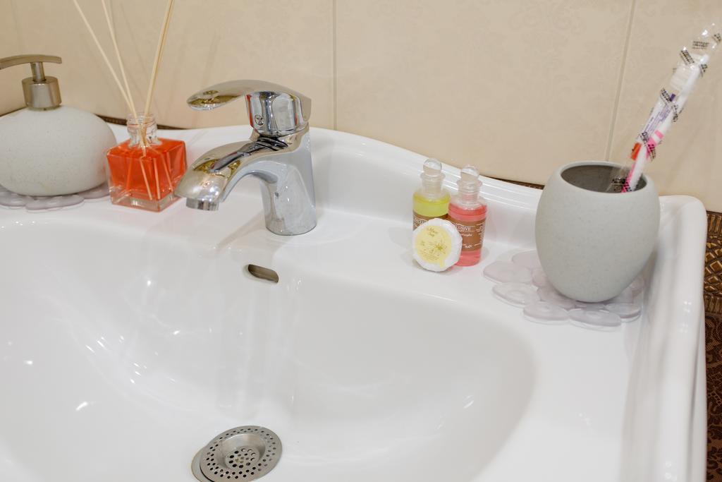 Royal Suite Apartment With Jacuzzi Szumi Kültér fotó